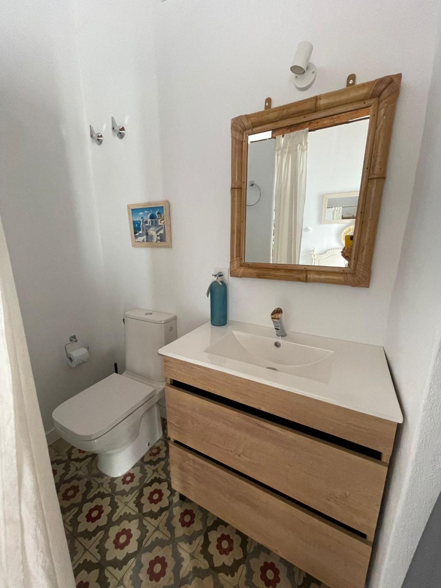 Dona Lola Rooms Conil De La Frontera Exterior photo